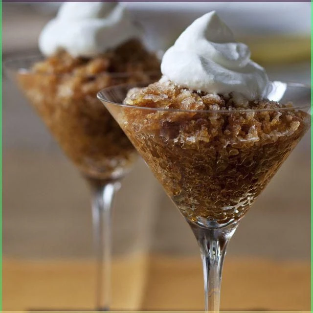 Granita de café: la receta del postre italiano con crema que podés hacer en minutos

