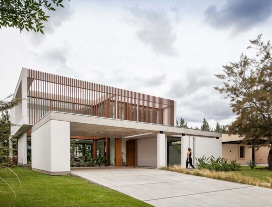 Una casa con vista a la naturaleza