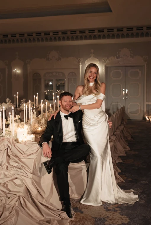 Tras 12 años de relación, Leonie Hanne se casó con su prometido Alexander Galievsky.