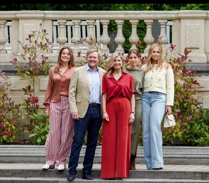maxima y su familia.