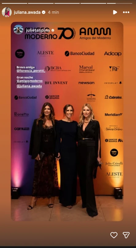 El sofisticado look de Juliana Awada con transparencias.