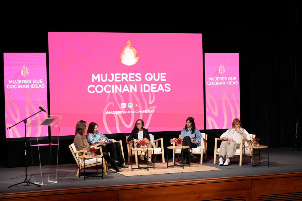 El panel La Creación abrió el evento