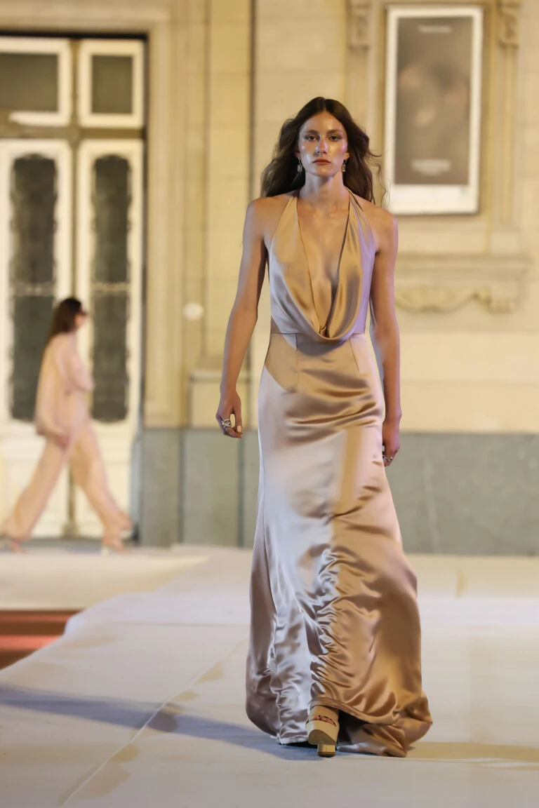 Desfile Claudia Arce