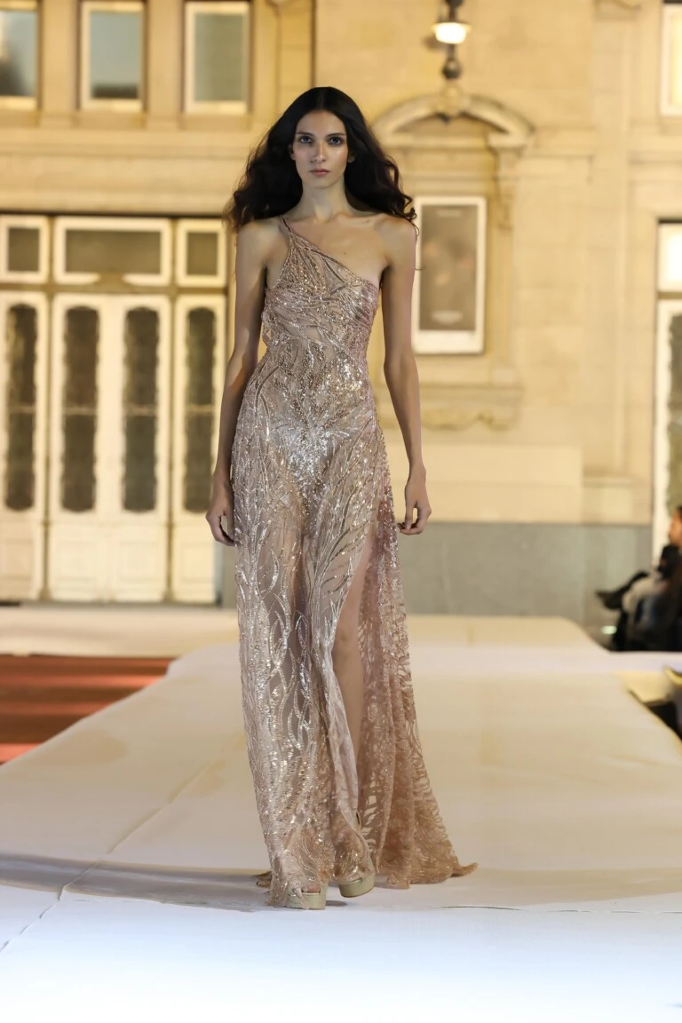 Desfile Claudia ArceDesfile Claudia Arce