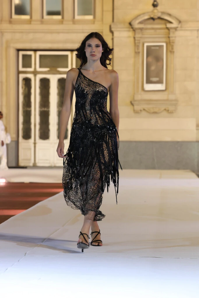 Desfile Claudia Arce
