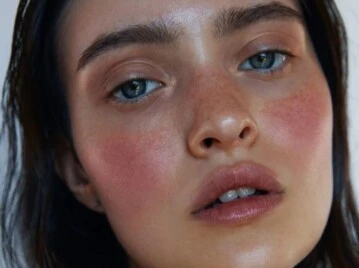 Boyfriend blush: la tendencia de maquillaje que deja un rubor natural y fresco