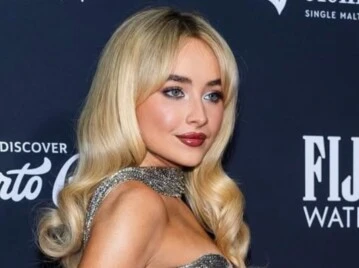 El romántico look de Sabrina Carpenter en el desfile Cruise 2027 de Dior