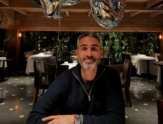 Así el Pollo Álvarez festejó su cumpleaños número 43