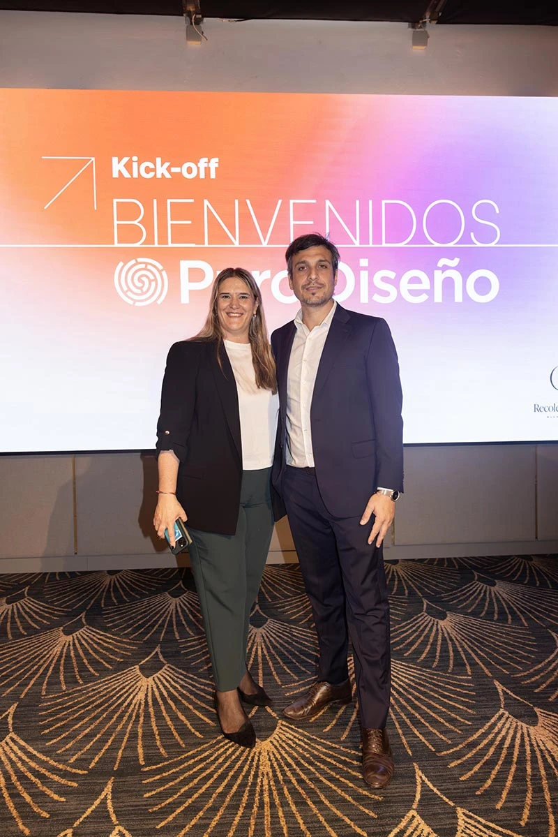 Matías Rosado, director y productor de Puro Diseño, con Luciana Abate, sales manager de Grand Hotels Lux.