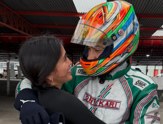 Maia Reficco y Franco Colapinto, inseparables en el GP de Miami: mate, risas y gestos de amor