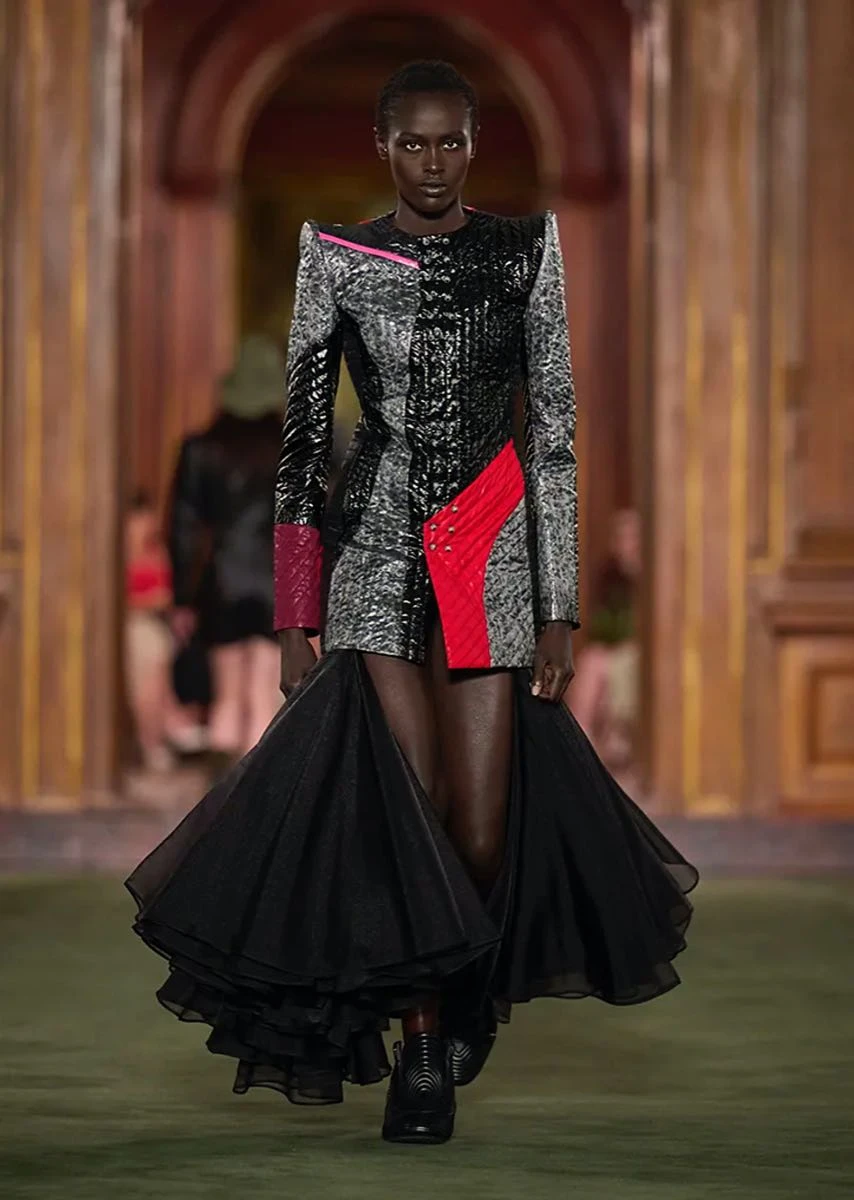 Louis Vuitton 2027 Resort.
