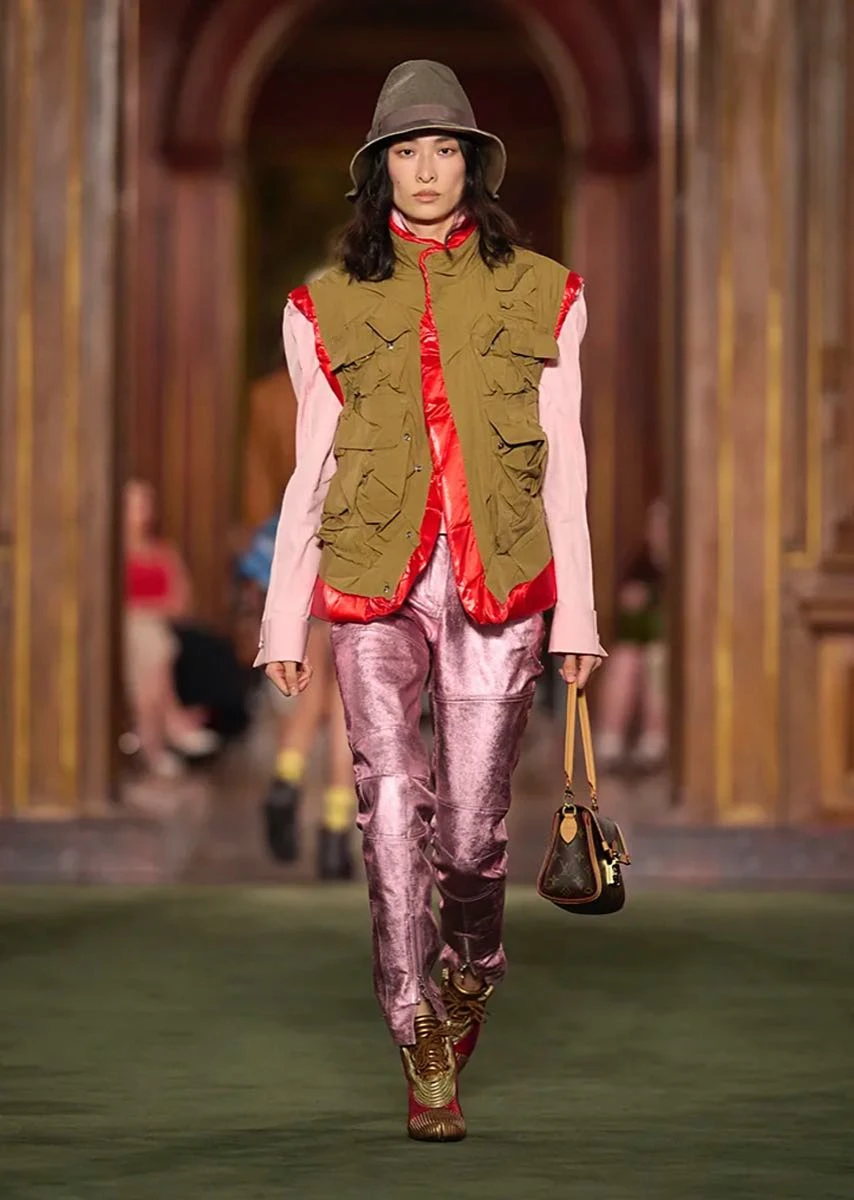Louis Vuitton 2027 Resort.