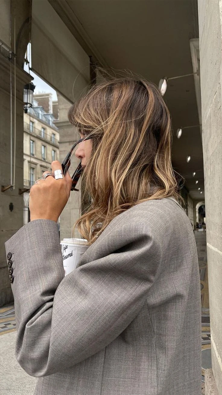 Mechas francesas: la decoloración de bajo mantenimiento que pisa fuerte en Europa y promete ser tendencia