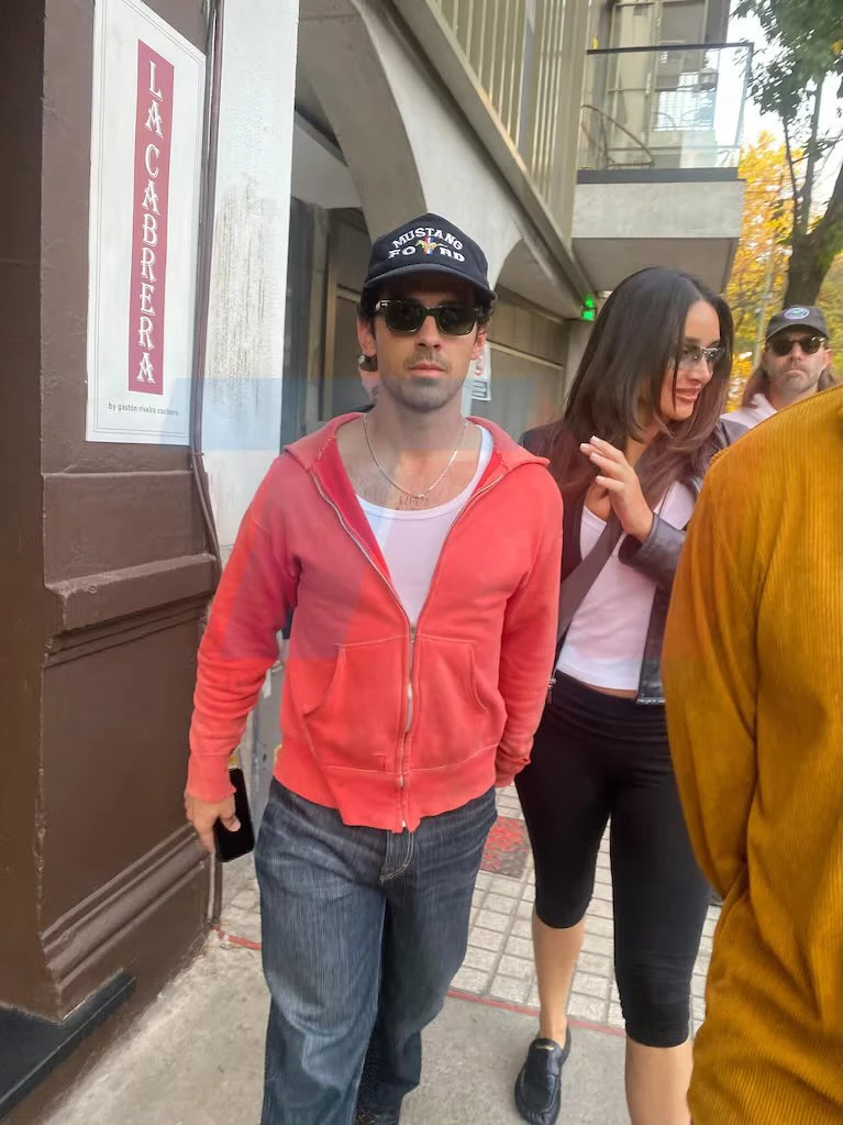 Joe Jonas y su novia, Tatiana Gabriela