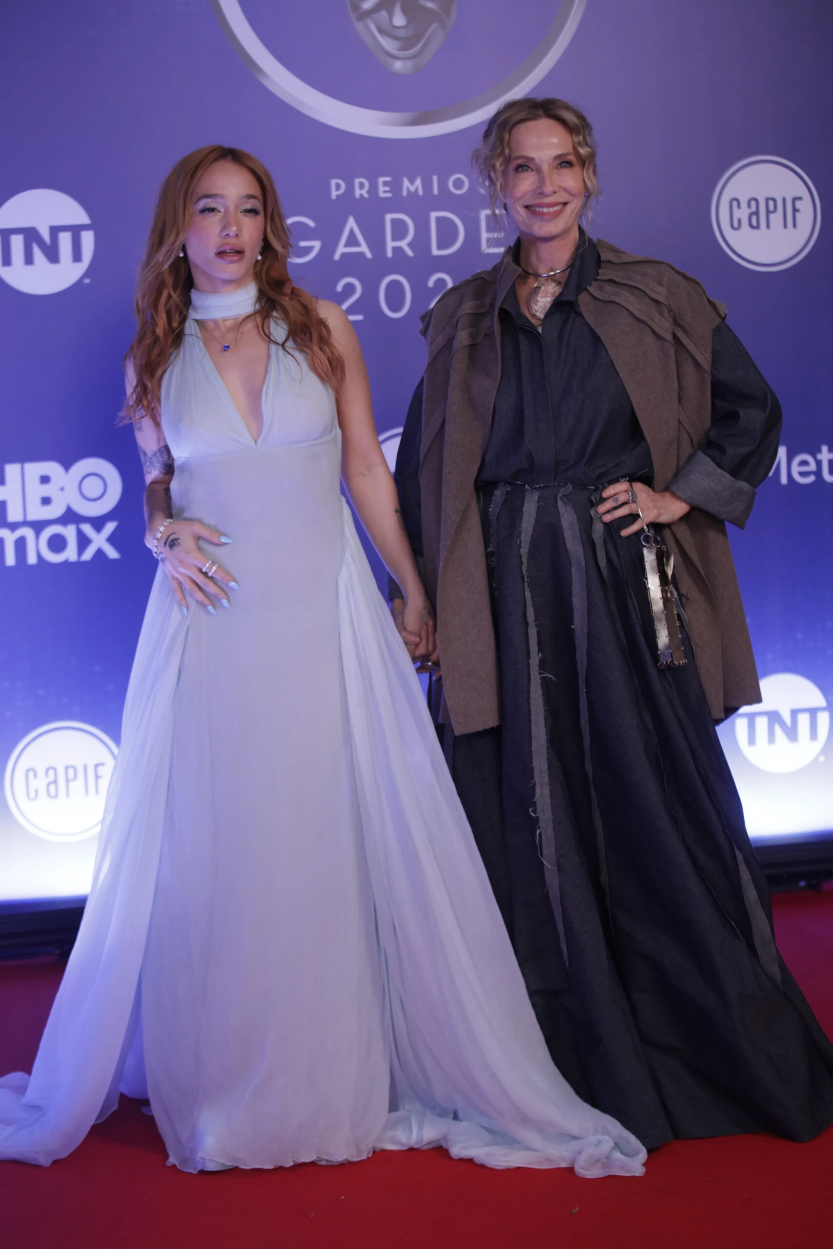 Ángela Torres y Gloria Carrá. Fotos: RS. 
