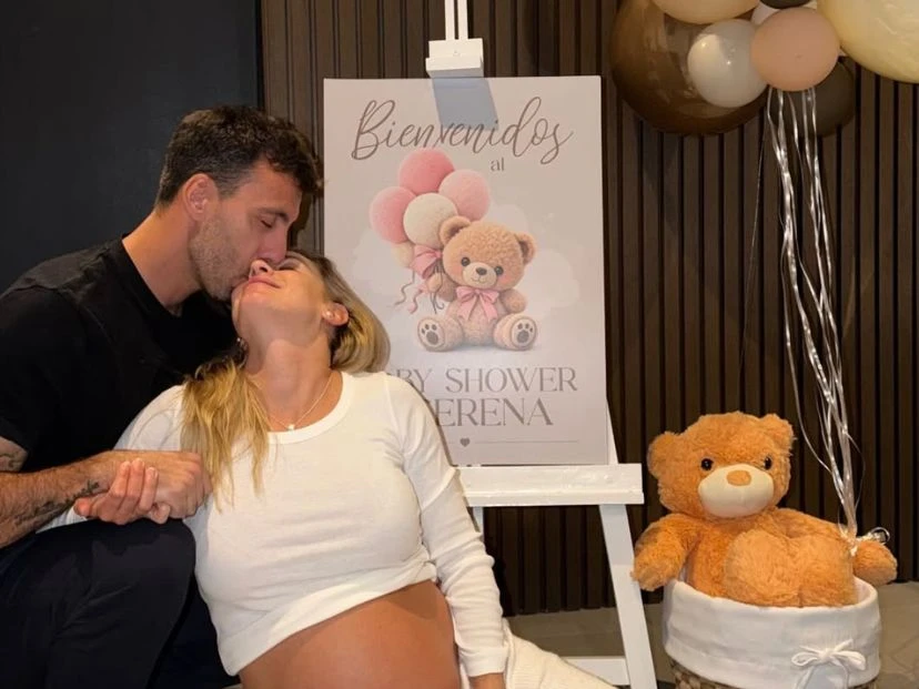 Así fue el baby shower sorpresa a Juli Puente