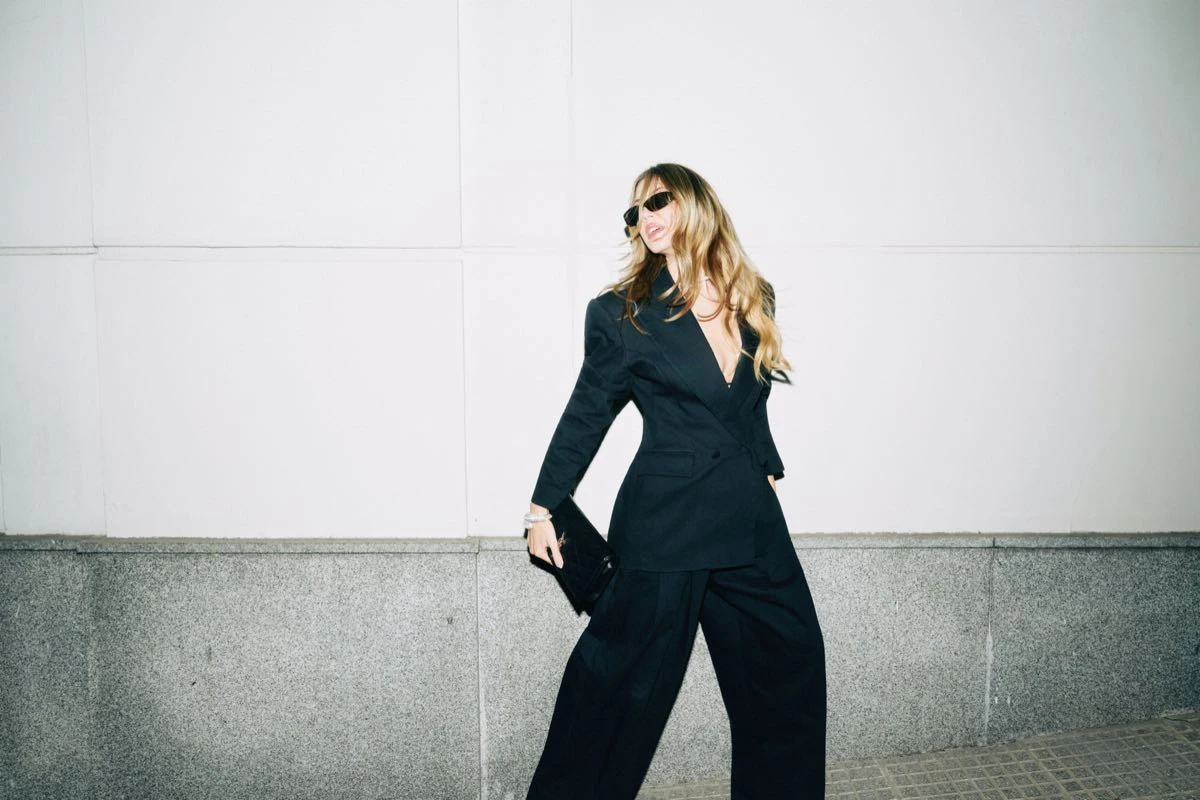 
Stephanie Demner by Pucheta Paz.