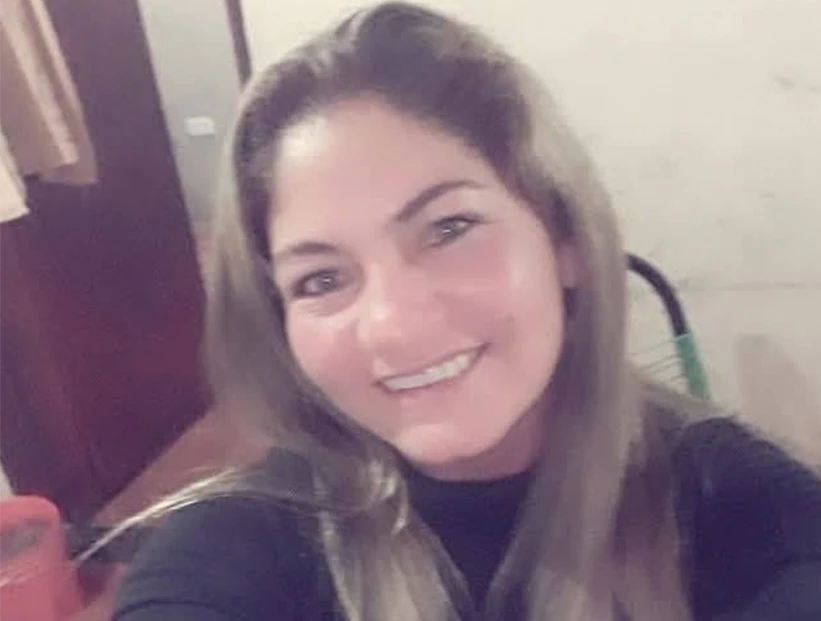 Serafina Benítez Cabañas conducía el auto que fue embestido. Era mamá del bebé y de la niña de 7 años.