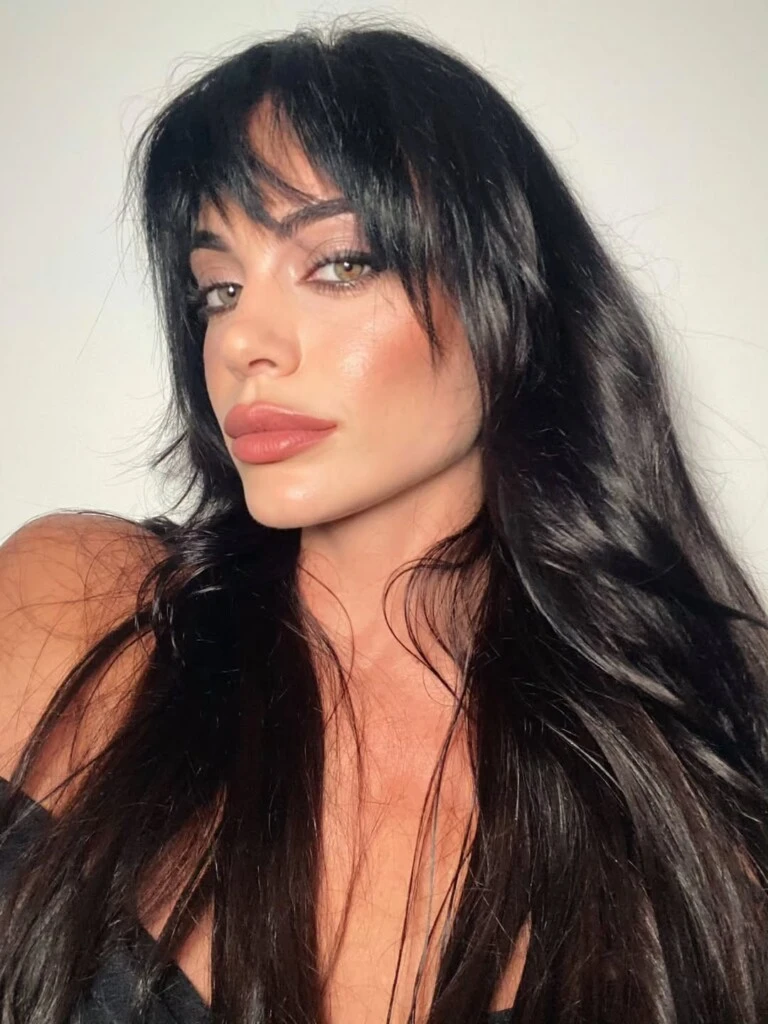 El look de Emilia Attias. Foto: IG