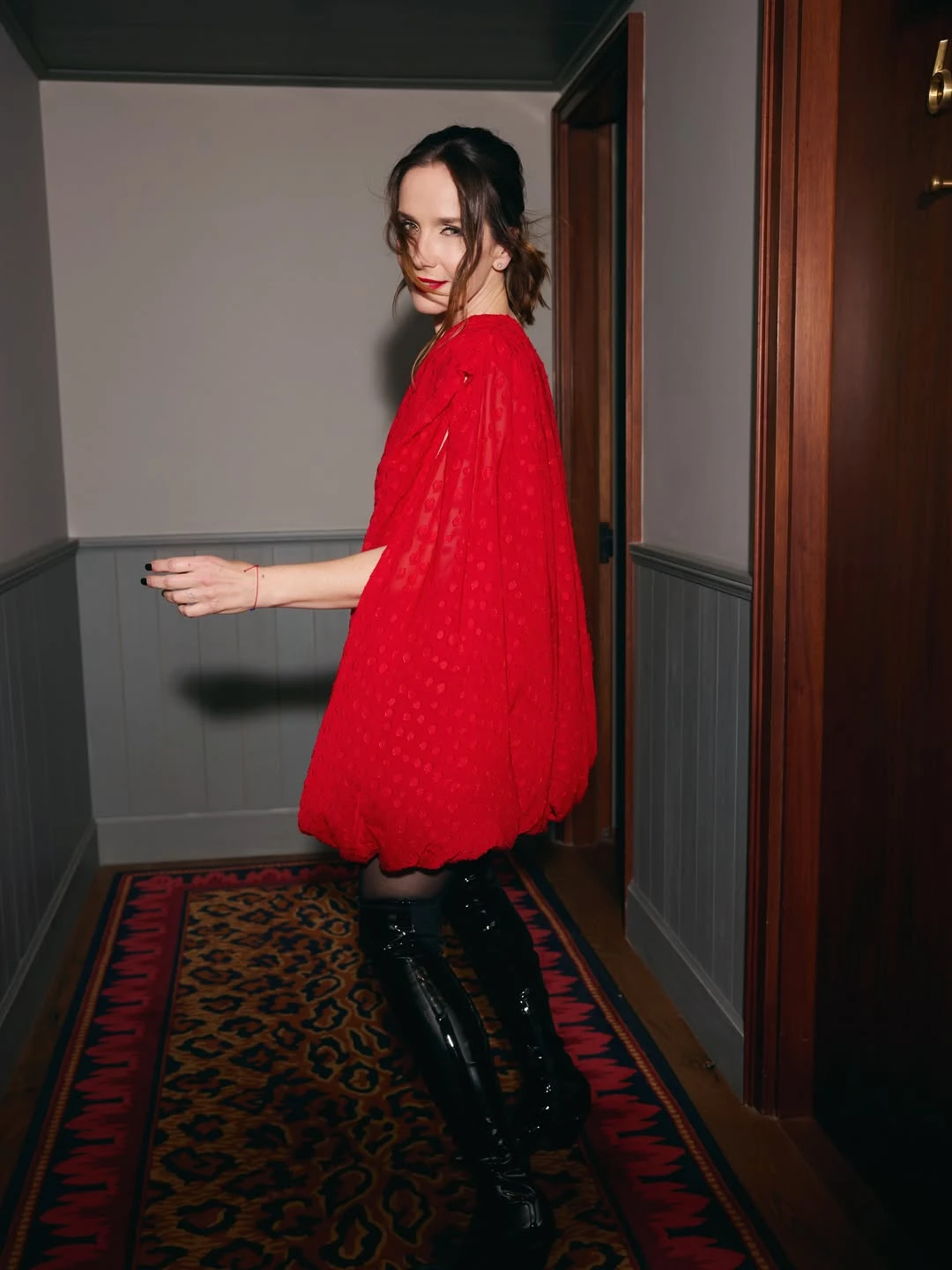 Natalia Oreiro apostó al mini vestido rojo más impactante para presentar su nueva película en Montevideo