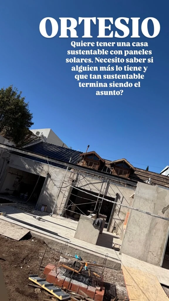 Según especificó Lucius en su posteo, la propiedad también está siendo preparada para incorporar paneles solares, una alternativa cada vez más elegida en hogares modernos por sus beneficios energéticos y sustentables.