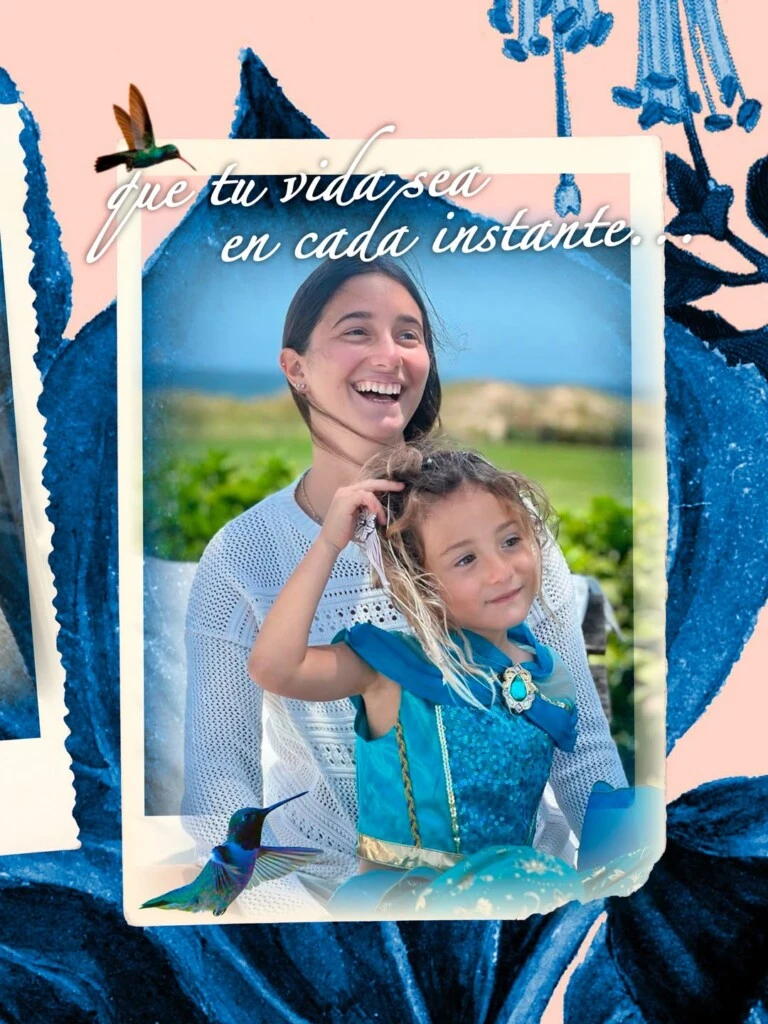 Sin embargo, una de las imágenes que más conmovió a los seguidores fue una fotografía en la que se ve a Azul junto a Mila, ambas mirando el horizonte mientras sonríen de manera relajada y natural.