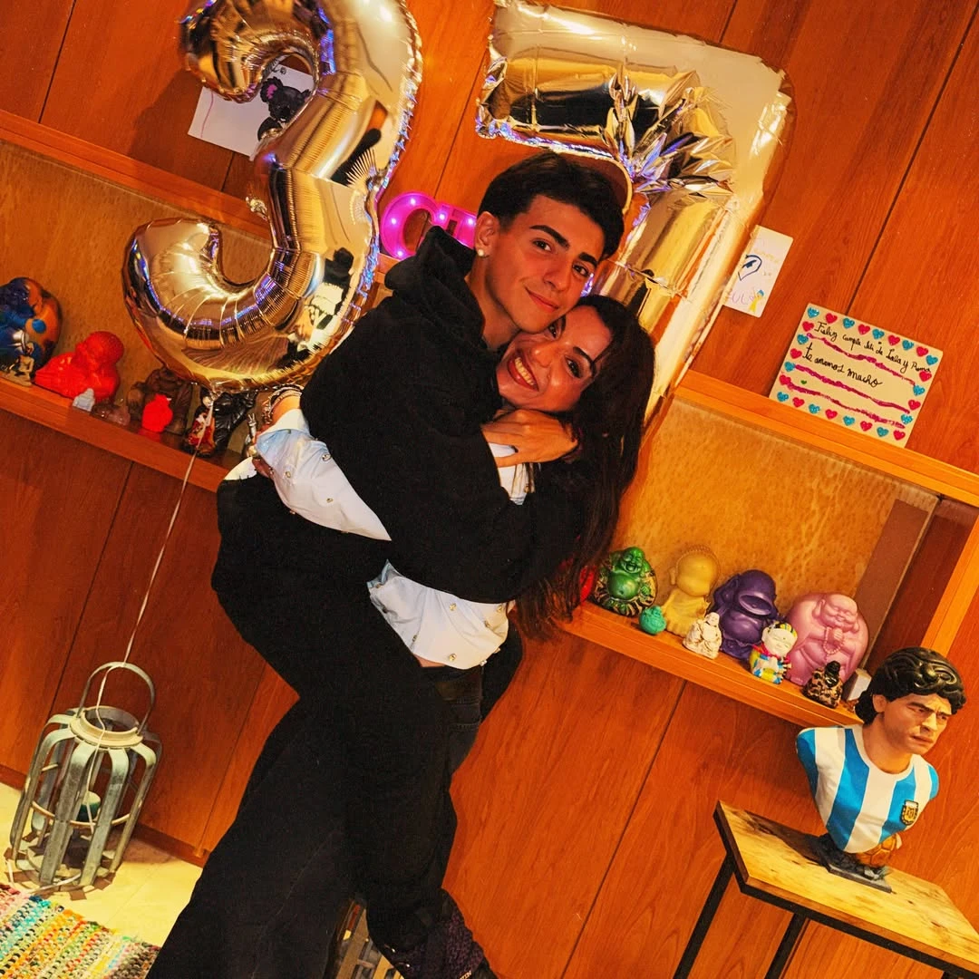 Las fotos del cumpleaños 37 de Gianinna Maradona junto a su familia y amigos