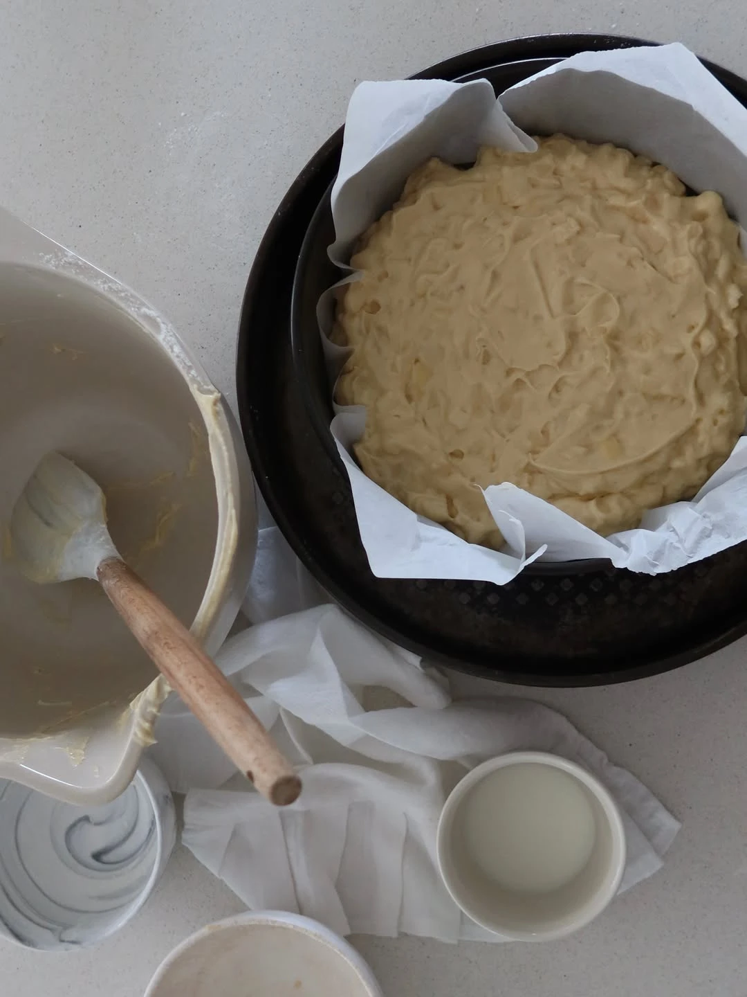 Torta húmeda de manzanas: la receta dulce que compartió Cami Homs