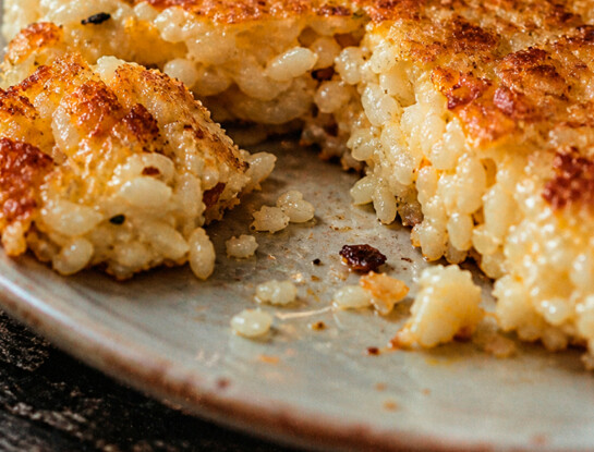 La receta fácil del día: tortilla de arroz crocante lista en 20 minutos