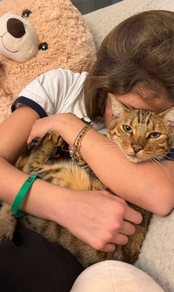 La empresaria mostró que organizó una noche relajada y divertida junto a sus hijas, con una pijamada cargada de juegos, mimos y comida casera.