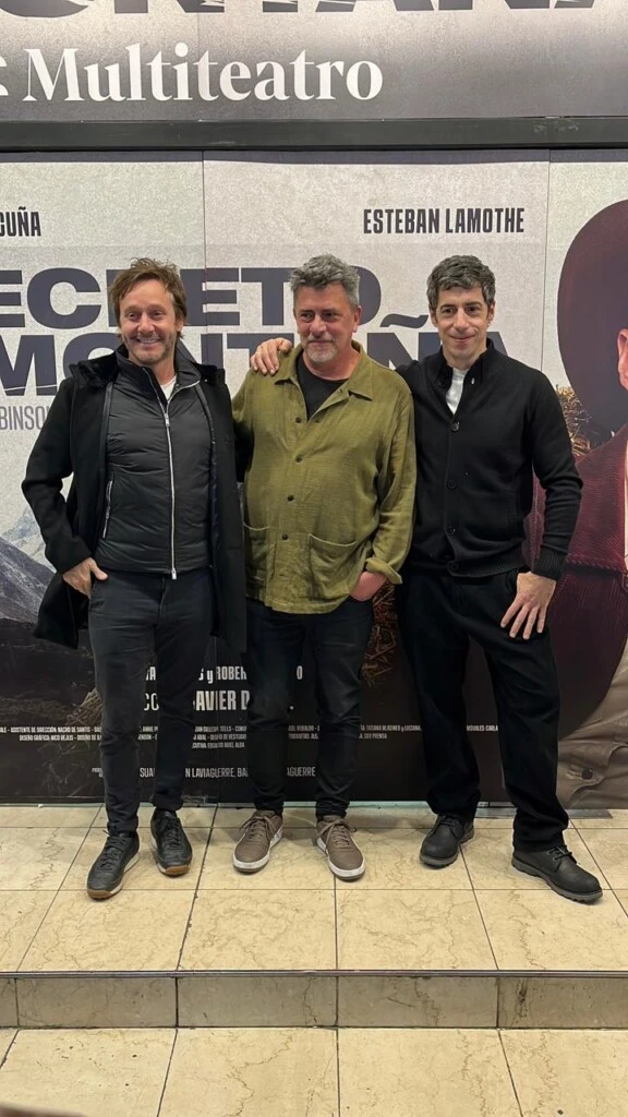 Benjamín Vicuña, Javier Daulte y Esteban Lamothe.