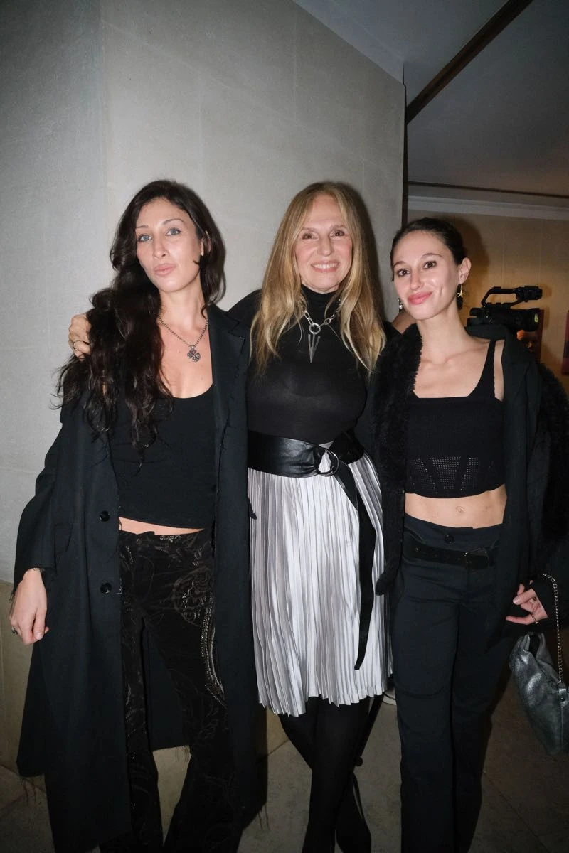 Sonsoles Vianini, Ginette Reynal y Antonia Flores Piran