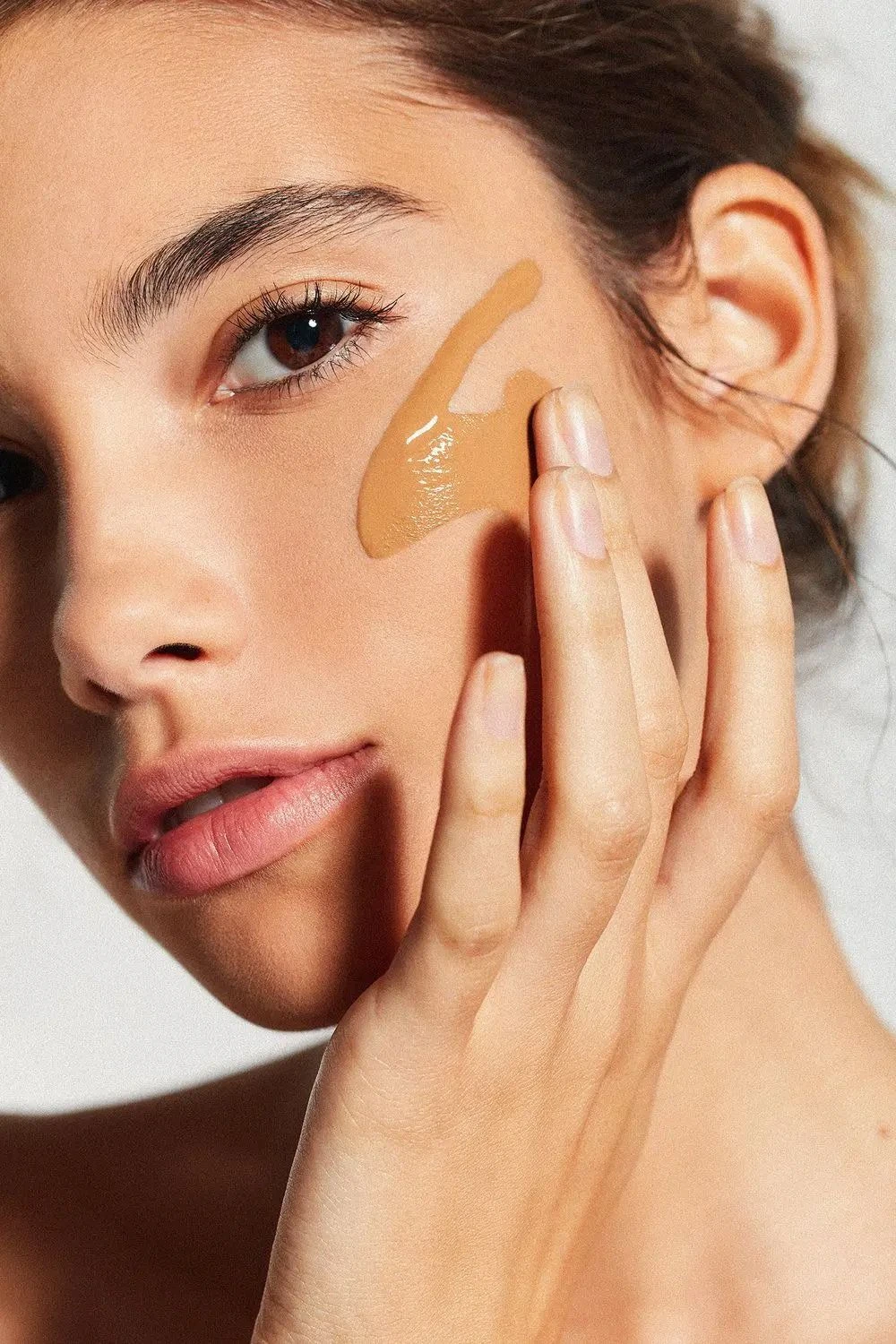Skin tint, el nuevo producto de belleza para pieles maduras. 