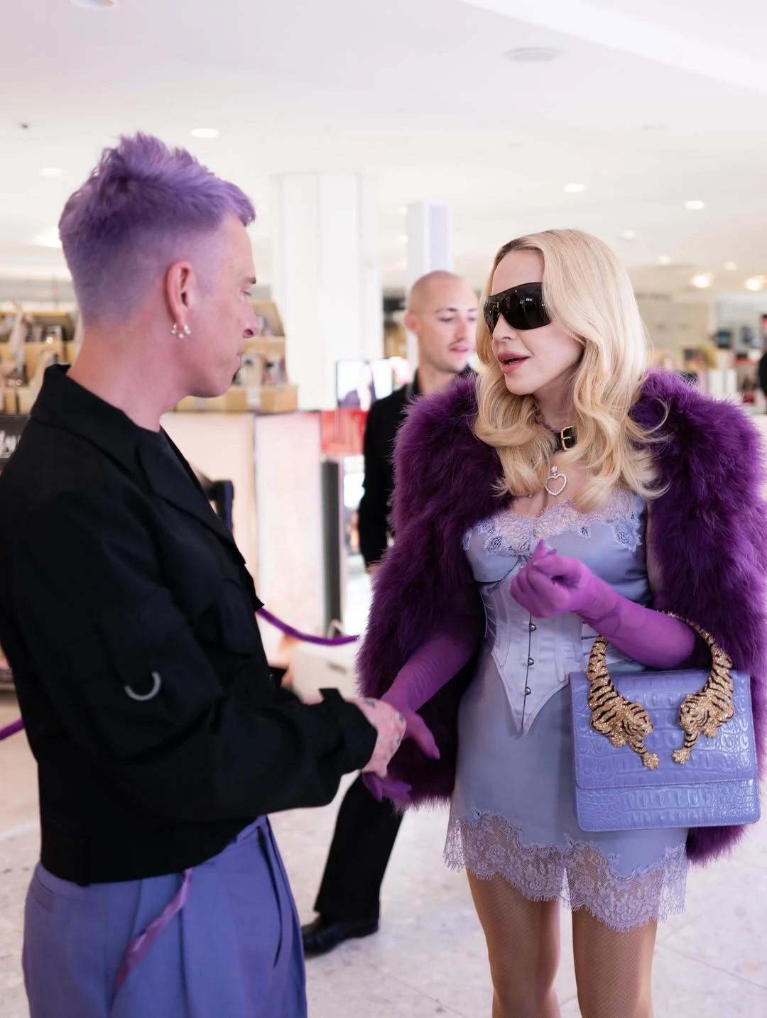 Madonna lookeada by Roberto Cavalli.