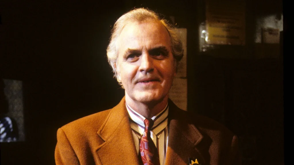 James Handy, actor estadounidense conocido por sus participaciones en películas como “Jumanji” y “Top Gun: Maverick”, murió a los 81 años tras ser encontrado con heridas de arma blanca en su vivienda de Los Ángeles, Estados Unidos.