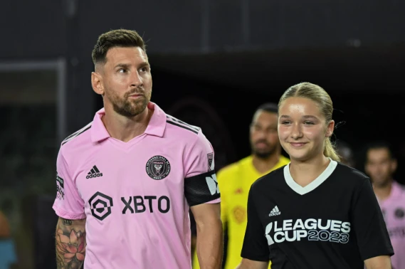 Leo Messi y Harper Seven
