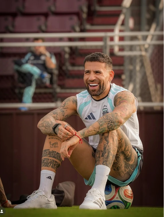 "Hasta el día de hoy siento que les debo todo eso", reconoció Nicolás Otamendi.