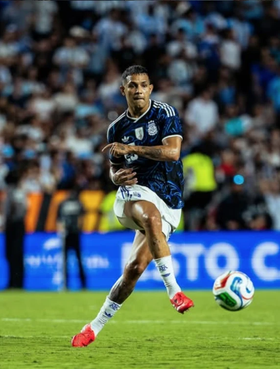 Facundo Medina.