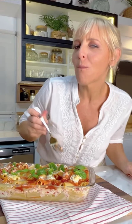 Jimena Monteverde y su lasaña de fideos