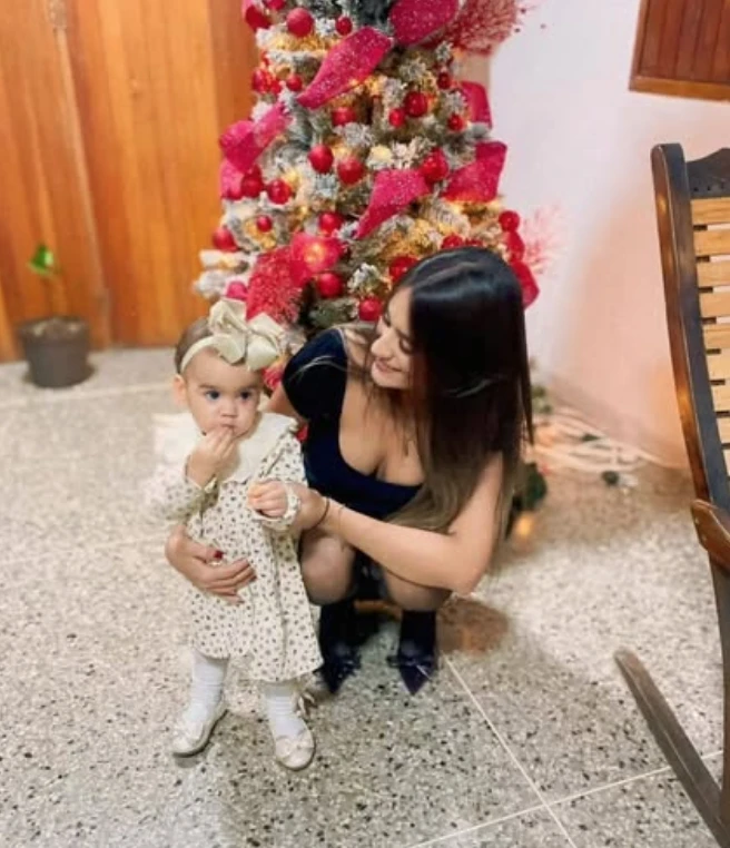 Andrea, la mujer del futbolista Héctor Bello falleció protegiendo a su hija en el terremoto de Venezuela.
