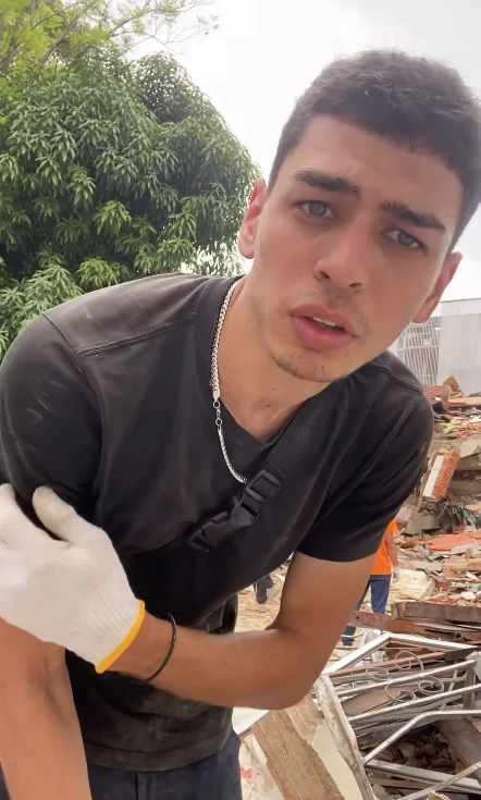 "Me dan ganas de llorar", dice este rescatista