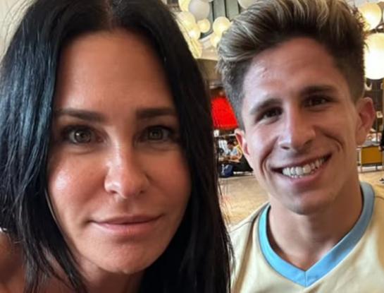 El conmovedor relato de Caro Baldini ante el debut mundialista de Giuliano Simeone: "Es una locura"