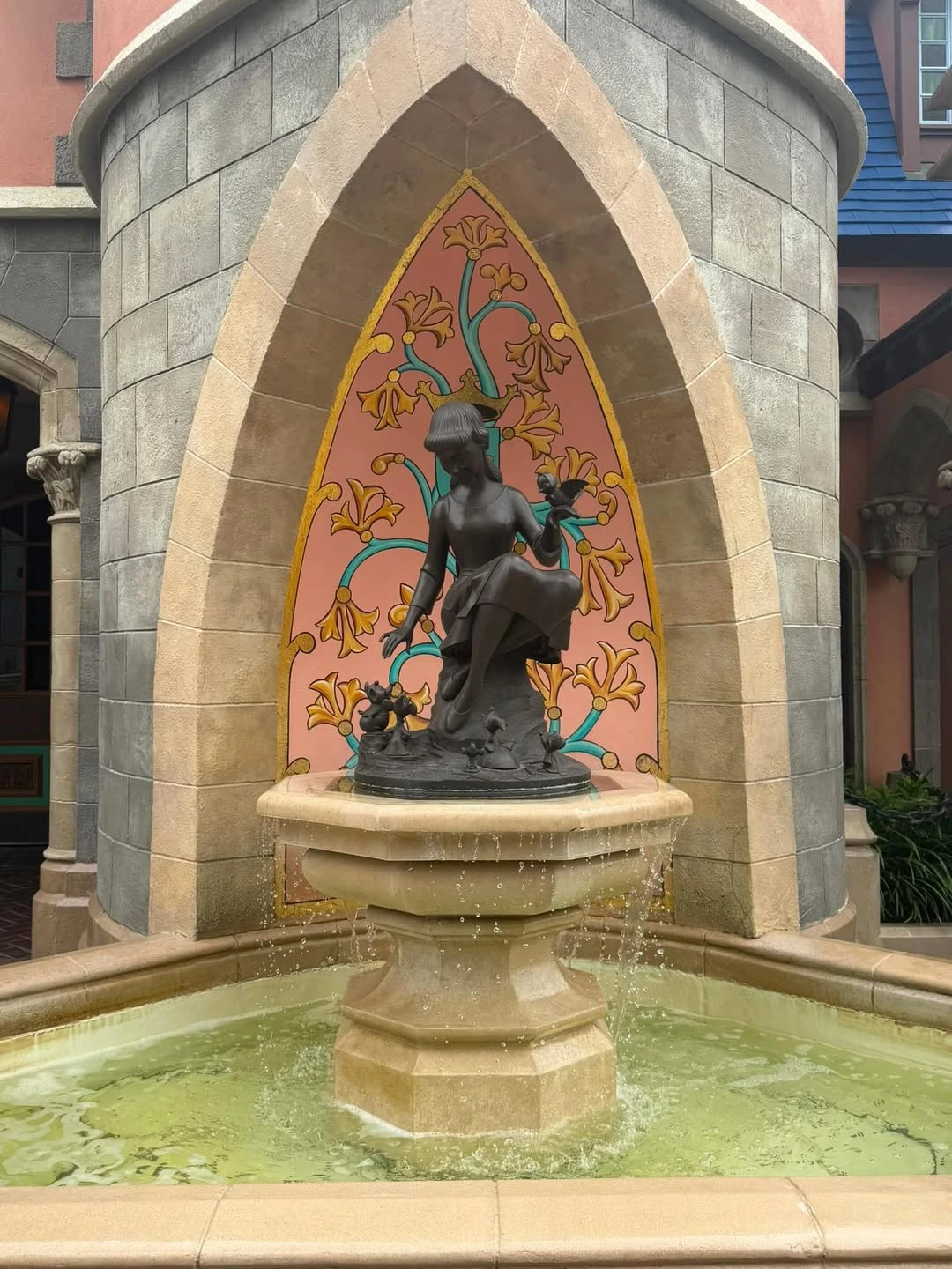 Antonela Roccuzzo y su escapada a Disney.