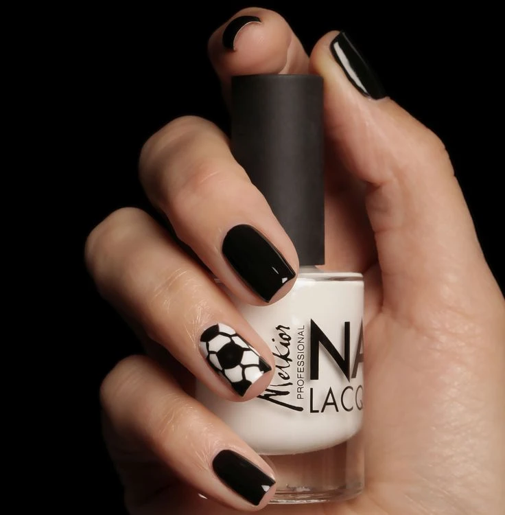 Las uñas mundialistas son tendencia: 7 diseños para alentar con estilo