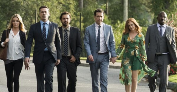 comédia com Ed Helms sobre uma história real que está no top 10 comédia com Ed Helms sobre uma história real que está no top 10