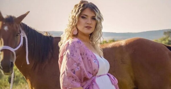um documentário sobre uma mulher que enganou todo mundo com sua gravidez e está no top 3 um documentário sobre uma mulher que enganou todo mundo com sua gravidez e está no top 3