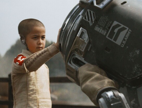 Qué ver en Netflix: la película futurista que mezcla acción, drama e IA que está en el top 3