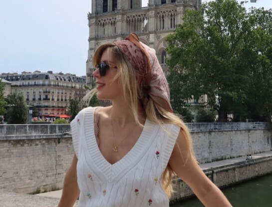 Calor, macarrons y la Torre Eiffel: el increíble viaje de Laurita Fernández por París