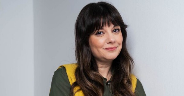 “Eu não quero ser bonita, quero que você ria” “Eu não quero ser bonita, quero que você ria”