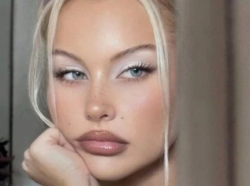 Brown lips, piel mate y delineado: así es el maquillaje de los 90 que volvió a ser tendencia